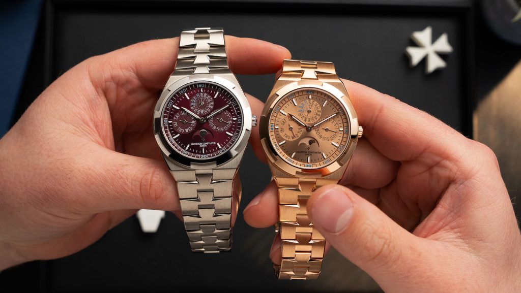 精仿江诗丹顿纵横四海4300V购买 Vacheron Constantin Overseas Perpetual Calendar Ultra Thin August 2025 24 E1756460507526