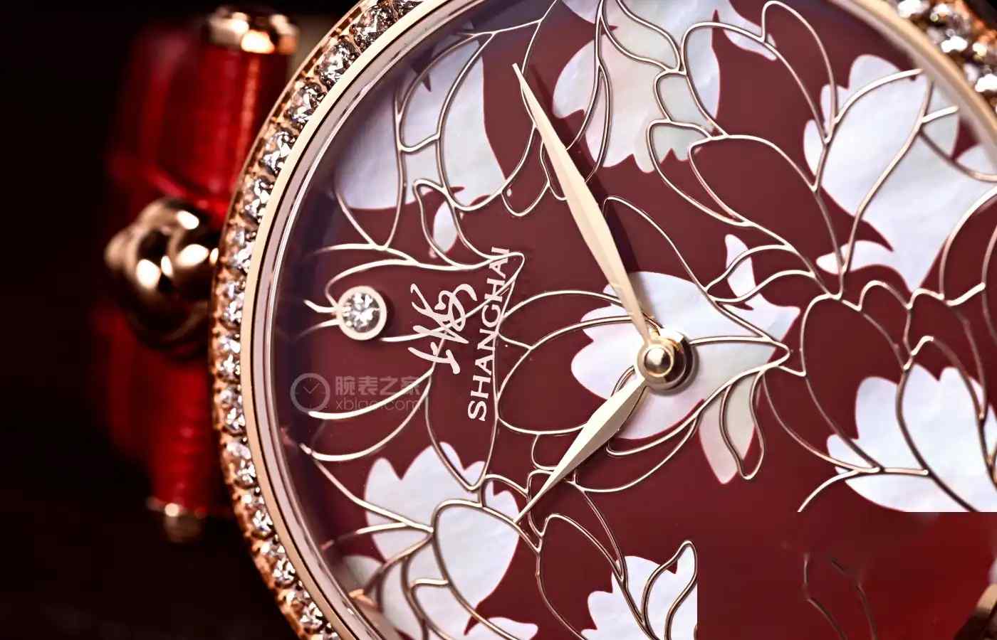 购买上海表玉兰花腕表