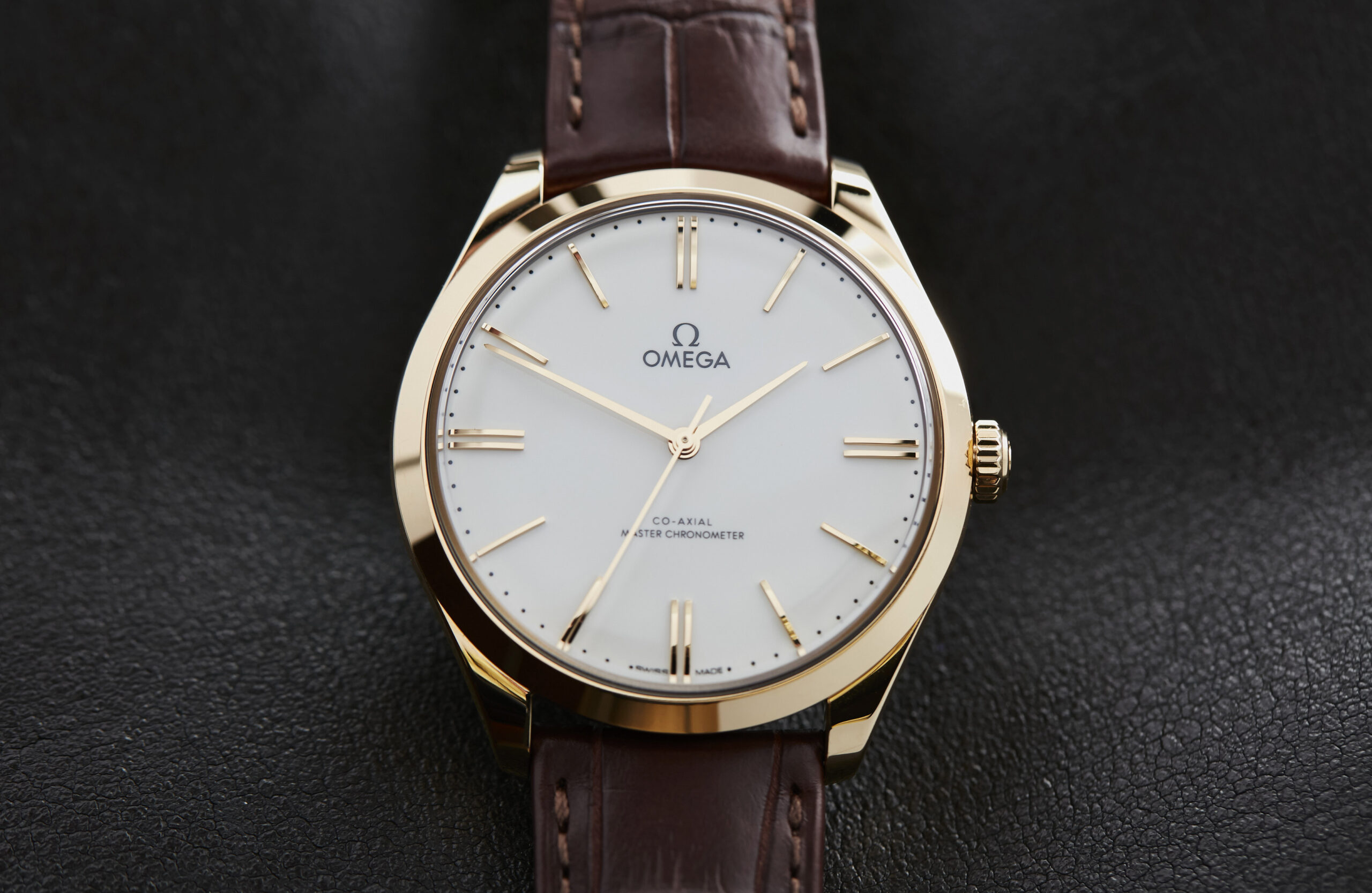 购买复刻欧米茄轨道蝶飞