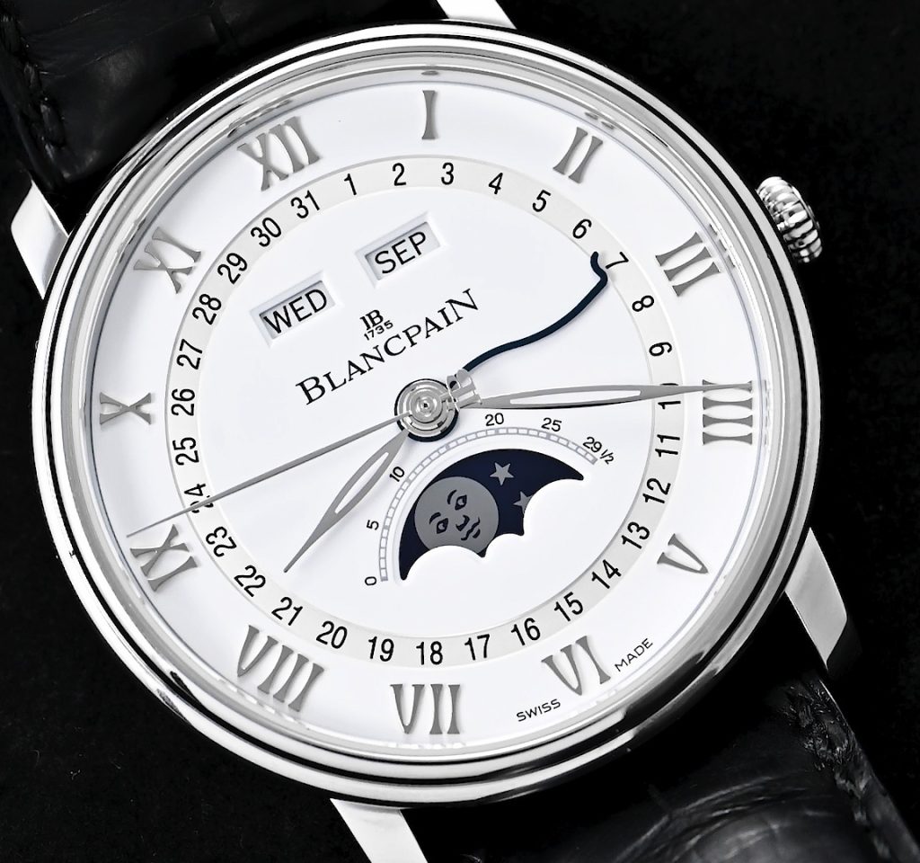 高仿宝珀经典系列全历月相腕表