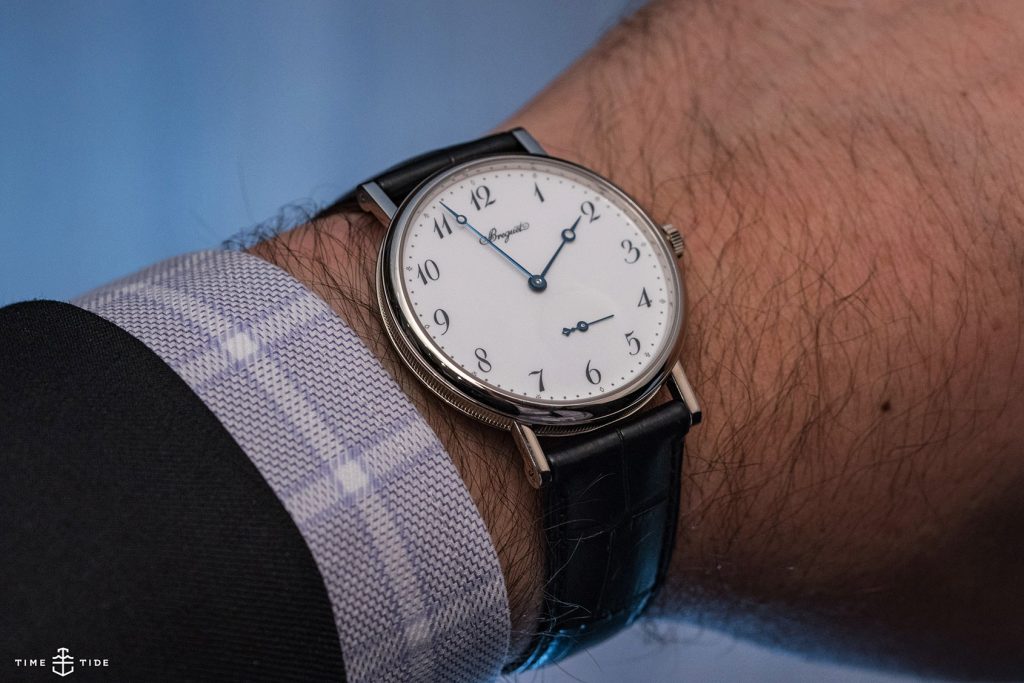 高仿宝玑经典系列5177自动上链腕表