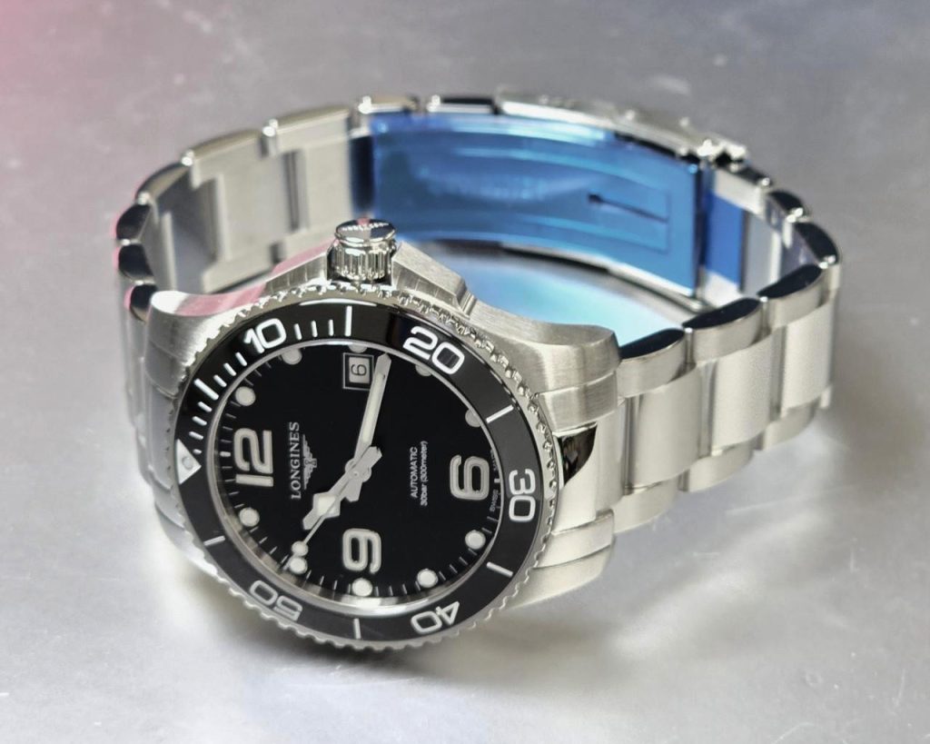 购买精仿浪琴康卡斯潜水表