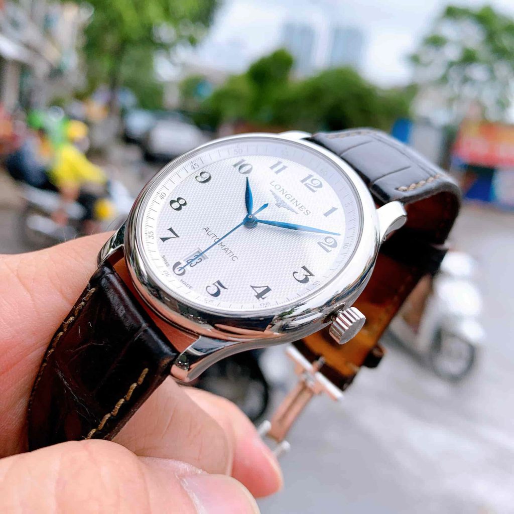 高仿浪琴名名匠系列自动机械表购买