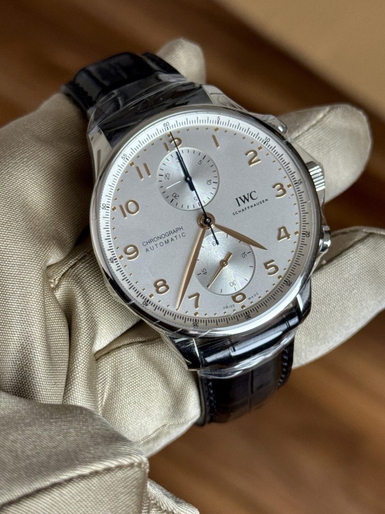 仿制万国葡萄牙IW371604腕表