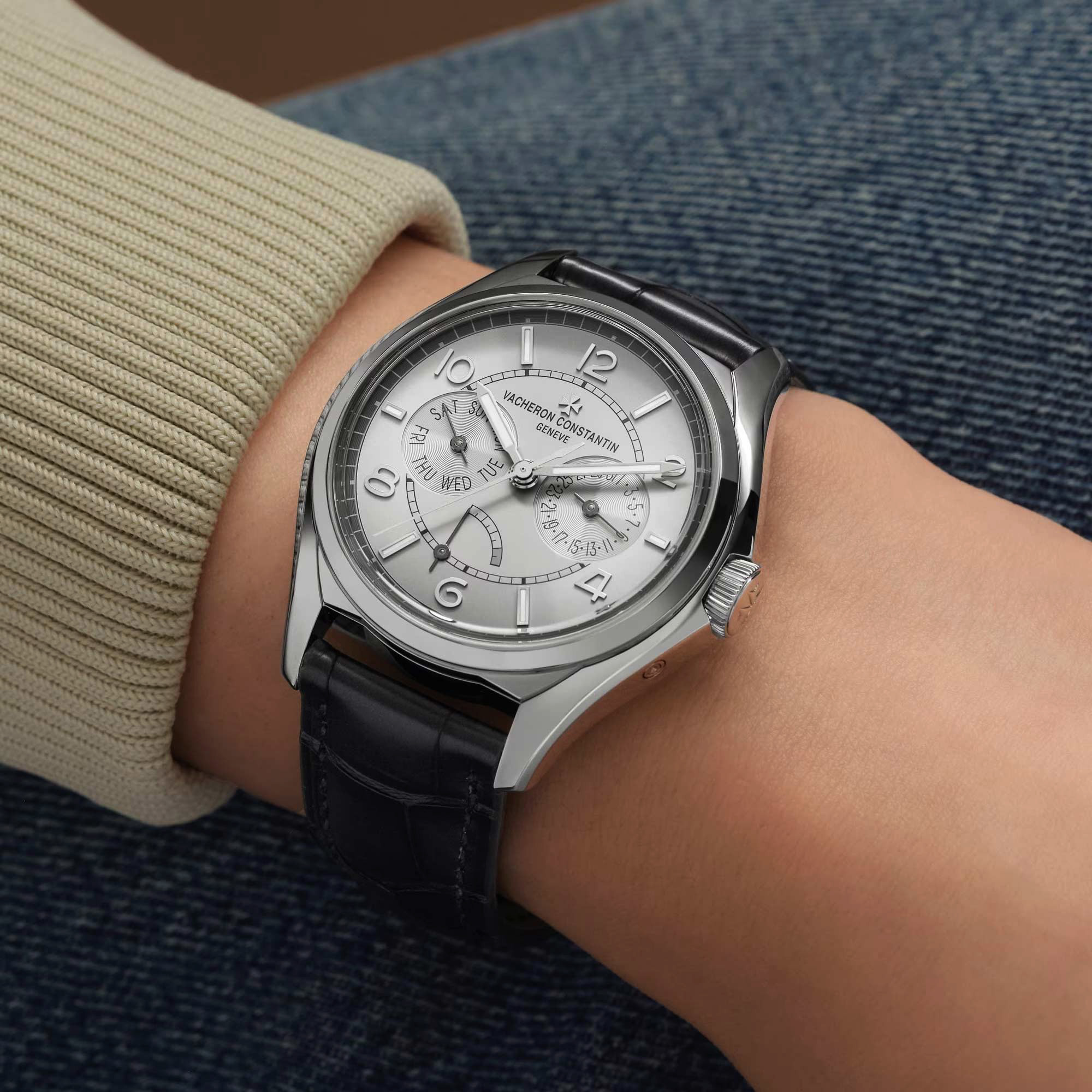 仿制江诗丹顿伍陆之型4400E