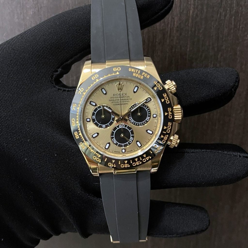 复刻劳力士余文乐