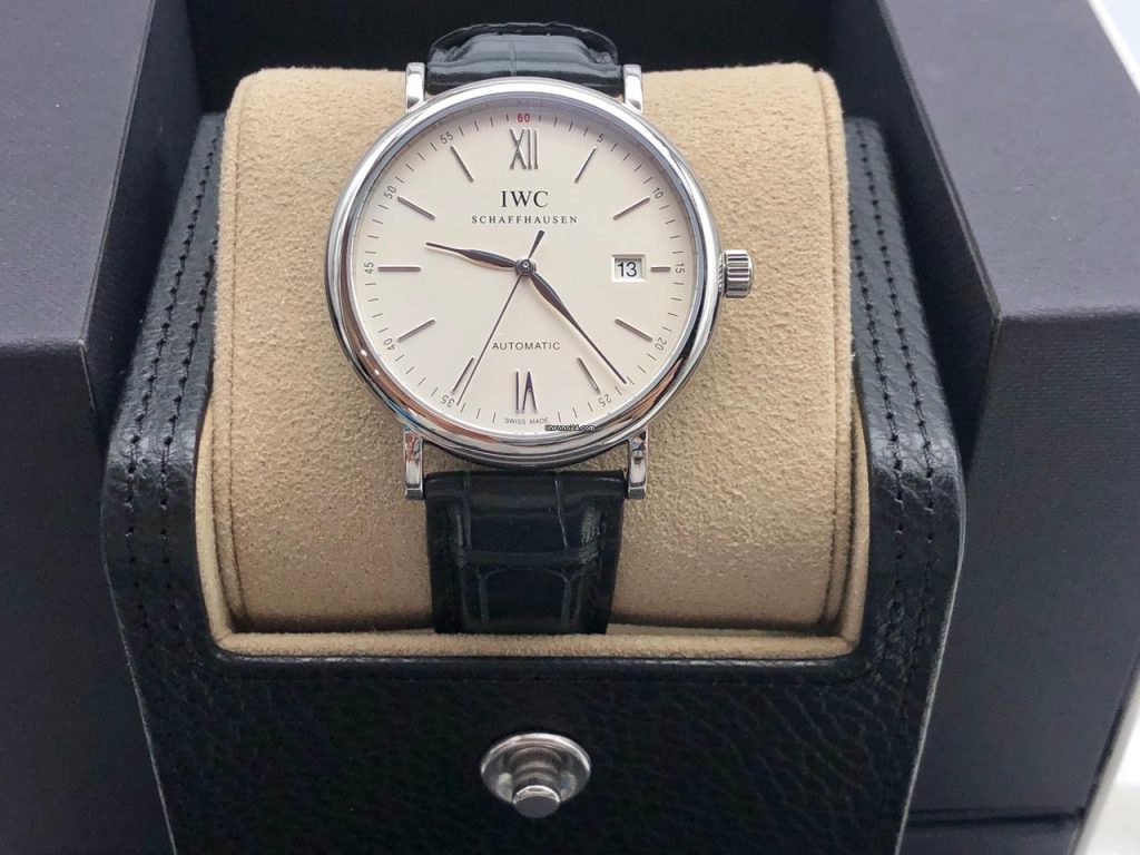 精仿万国柏涛菲诺IW356501正装腕表购买