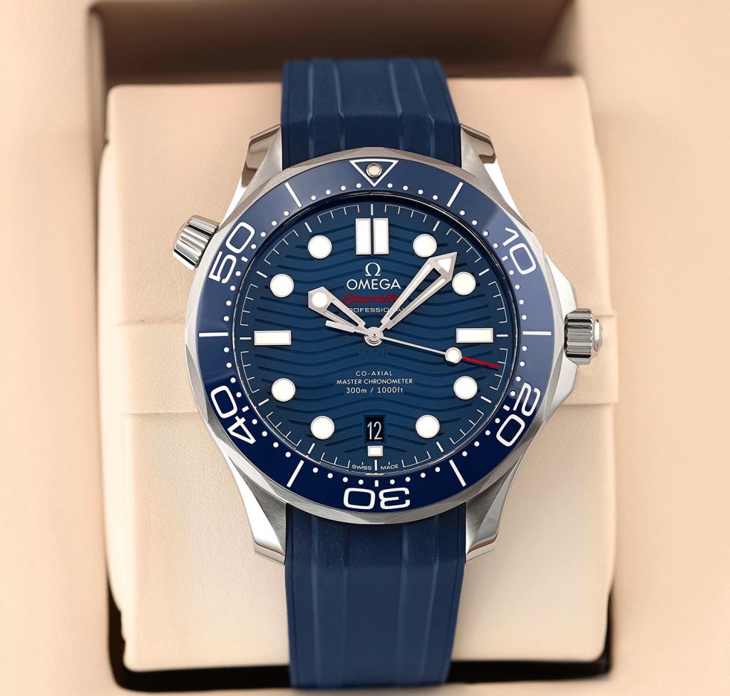 购买欧米茄海马Aqua Terra复刻版