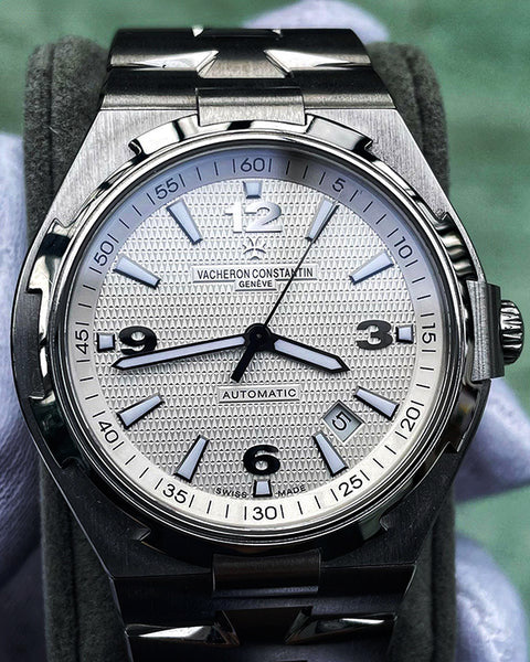 高仿江诗丹顿纵横四海47040B01A 9093