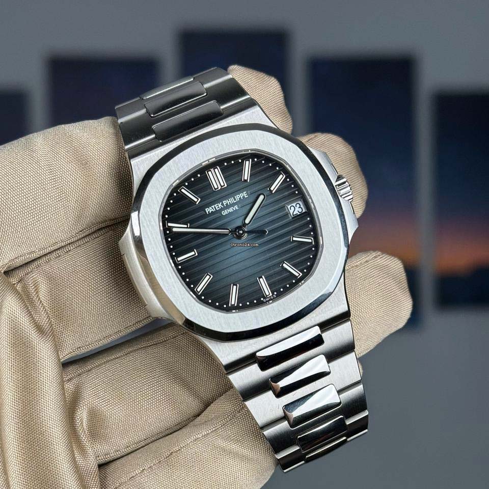 高仿百达翡丽鹦鹉螺57111A 010